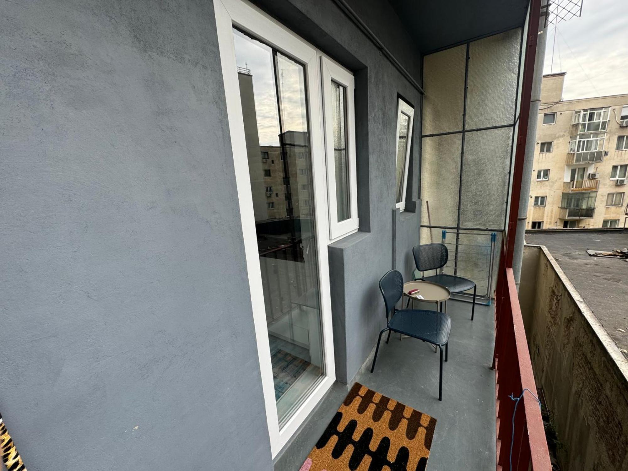 Airy & Beautiful Downtown Apartment บูคาเรสต์ ภายนอก รูปภาพ