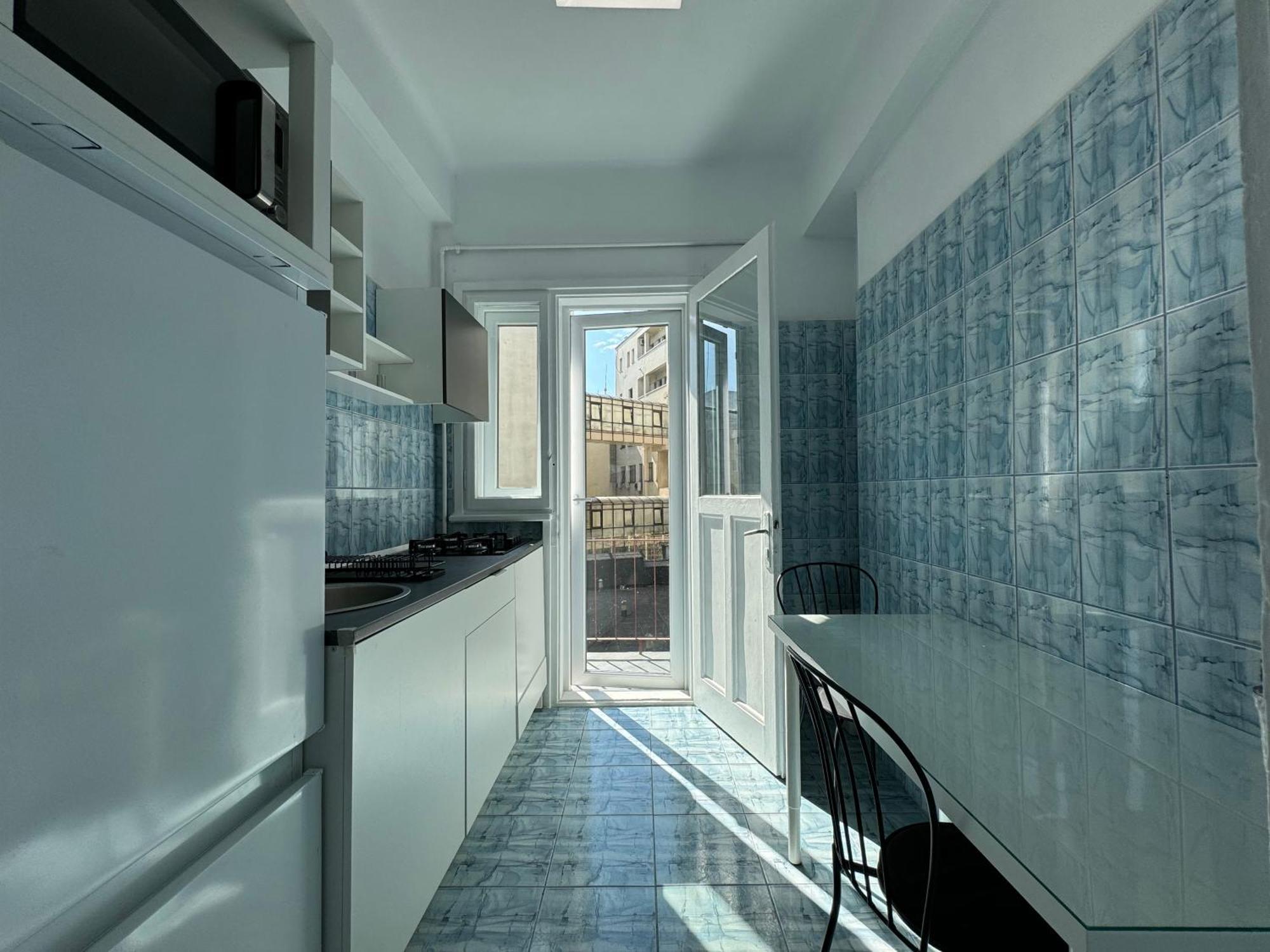 Airy & Beautiful Downtown Apartment บูคาเรสต์ ภายนอก รูปภาพ
